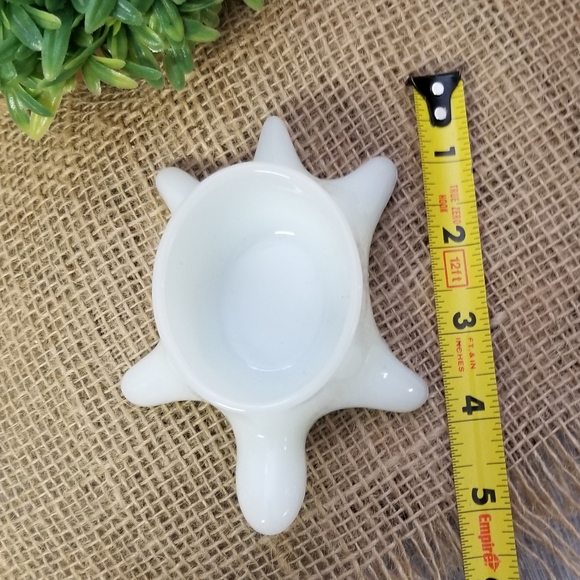 Vintage Milk Glass Turtle Trinket Dish - Picture 7 of 8